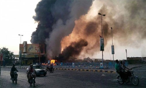 ataque aéreo a la estación de radio en Hudeida La agresión saudí ataca una emisora de radio en Yemen